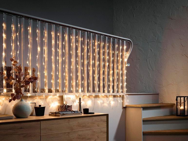 Gehe zu Vollbildansicht: LIVARNO home LED-Lichtervorhang, 8 Leuchtmodi, 220 LEDs - Bild 4