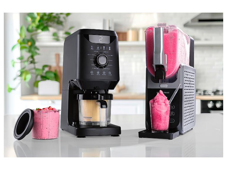 Zwei Geräte für gefrorene Desserts und Getränke, mit Display und Programmwähler.