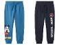 Zwei Kinder-Jogginghosen: blaue mit Mickey Mouse und dunkelblaue mit Spider-Man.