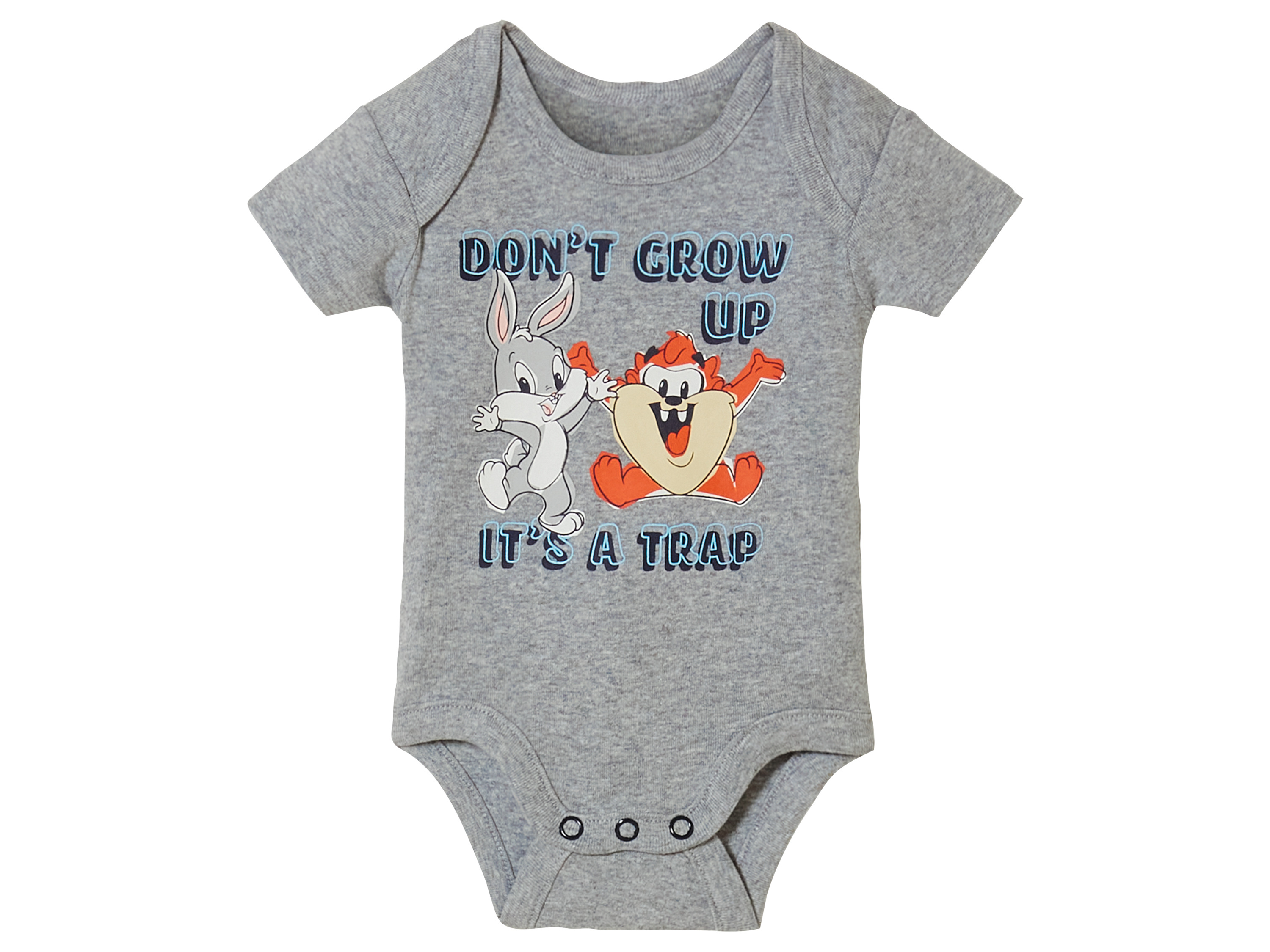 Baby Body aus reiner Baumwolle (Grau, 62/68)““ | dass ein Textil- oder Lederprodukt auf mehr als 300 Schadstoffe geprüft wurde. Cotton made in Africa Wir unterstützen den nachhaltigen Baumwollanbau in Afrika Die Initiative Cotton made in Africa leistet mit ihrer Arbeit einen wichtigen Beitrag zur Armutsbekämpfung in Afrika und zum Umweltschutz. In Schulungen vor Ort erlernen die Bauern effiziente und nachhaltige Anbaumethoden, die ihnen helfen, bessere Erträge zu erzielen sowie die Umwelt und ihre Gesundheit zu schonen. Ermöglicht wird dies durch den Beitrag verantwortungsvoller Textilunternehmen als Partner der Cotton made in Africa. Eine Initiative der Aid by Trade Foundation. Mehr unter: www.cottonmadeinafrica.org ecoprint by CHT Logo 100 % ökologischer Textildruck Mit ecoprint by CHT zu einem positiven ökologischen Fußabdruck! Das innovative Drucksystem beinhaltet wasserbasierte Druckpasten und speziell ausgewählte Farben, für höchste ökologische Standards auf dem fertigen Textil. ecoprint by CHT enthält keine schädlichen Inhaltsstoffe und ist daher unbedenklich für Mensch und Umwelt. Pvc- und Phthalat-frei pflegeleicht weicher Griff““