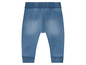 Baby-Jeans in Blau.