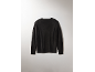 Schwarzer Herren-Langarmpullover auf hellem Hintergrund.