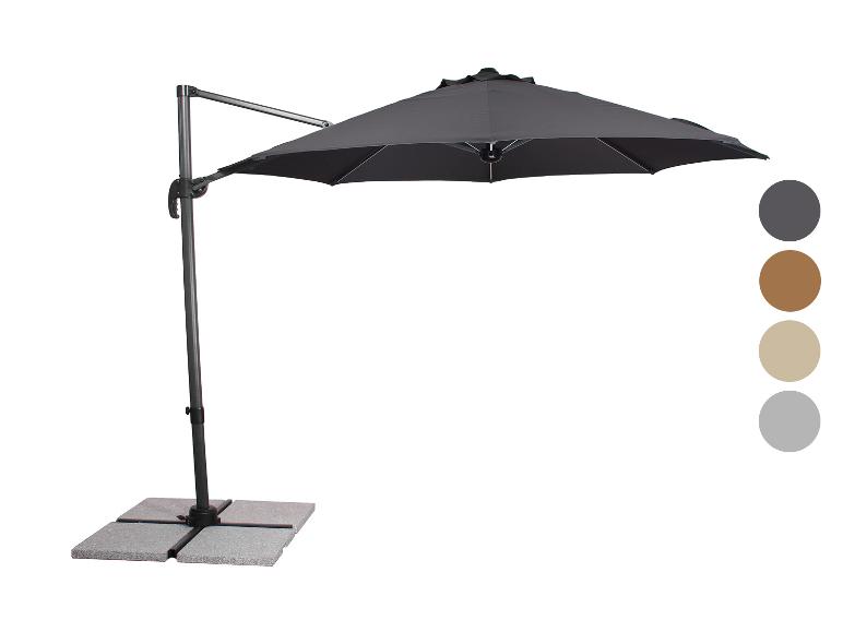 Dunkelgrauer Ampelschirm mit Plattenfuß, mit Farbmustern.