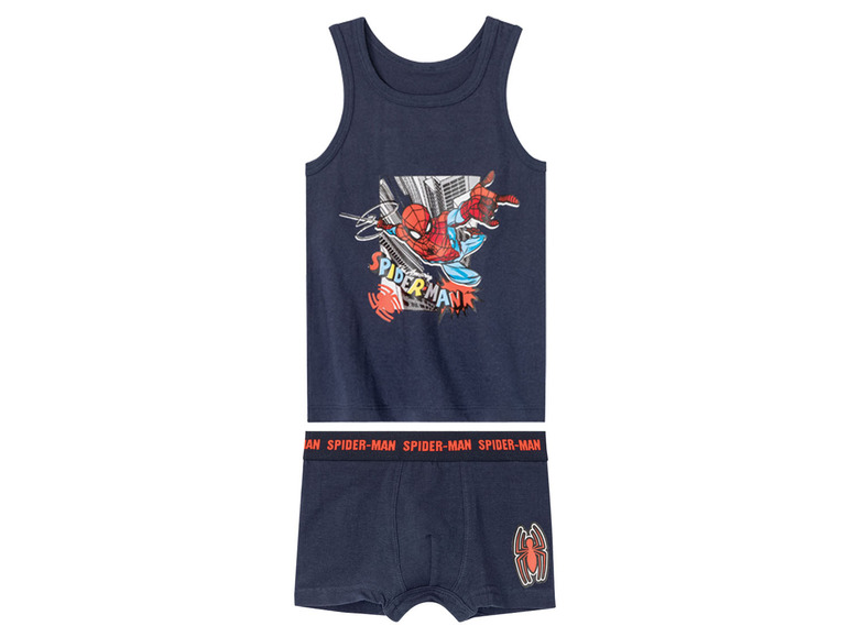 Ein blaues Spider-Man Tanktop und Boxershorts.