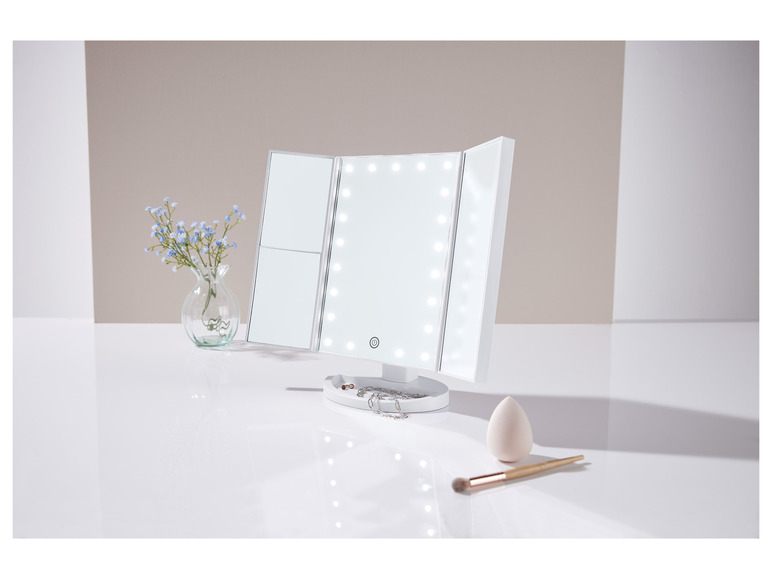 Gehe zu Vollbildansicht: CIEN LED-Kosmetikspiegel »MKSLK 6 A2«, klappbar, mit 2 Vergrößerungsstufen - Bild 12