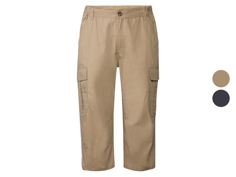 Beige Cargohose mit Taschen.