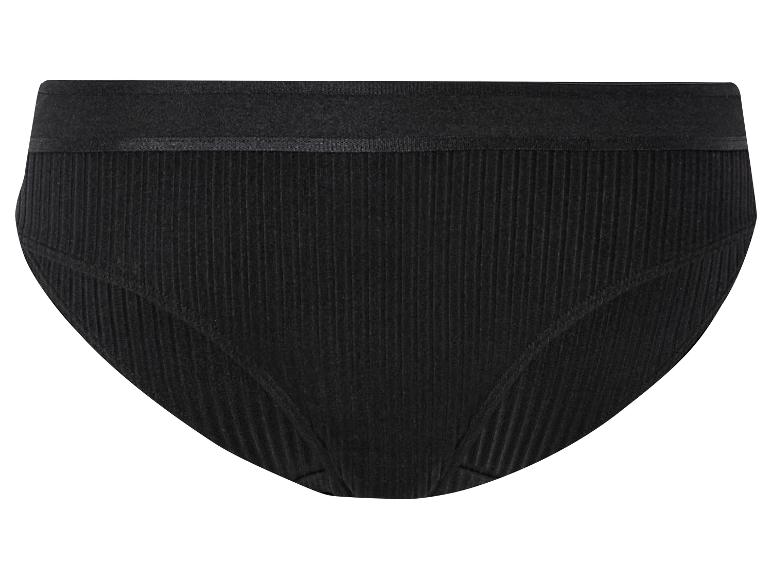 Schwarze, gerippte Unterhose.