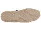 Espadrille-Schuhsohle mit strukturiertem Muster und geflochtenem Jutebesatz.