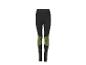 Schwarze Leggings mit grünen gemusterten Einsätzen und Text am Bund.