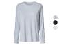 Hellblaues Langarm-T-Shirt mit Farbauswahl daneben