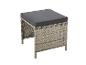 Rattan-Gartenhocker mit grauem Kissen
