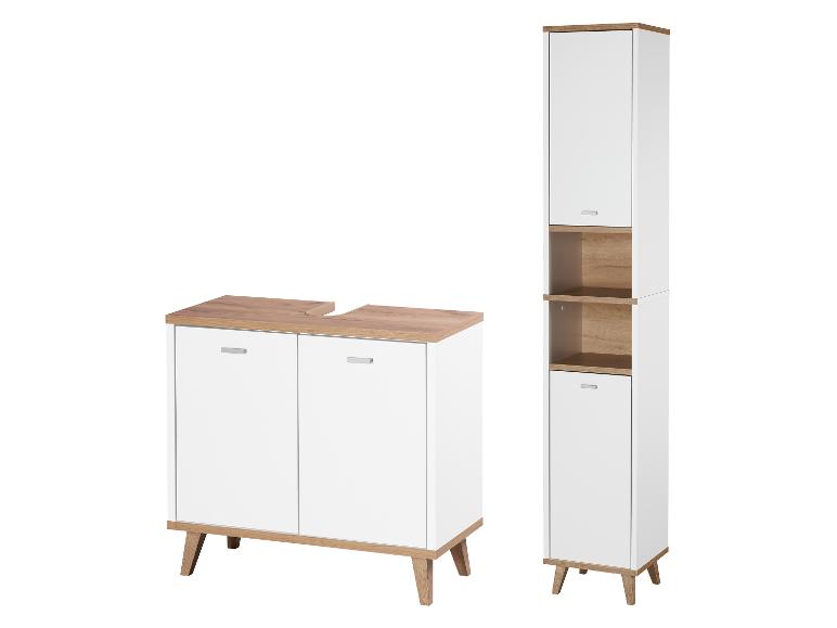 Weißes und holzfarbenes Badezimmermöbel-Set mit Waschtischunterschrank und Hochschrank.