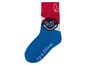 Blaue und rote Socken mit dem Logo '9/S by s.oliver'.