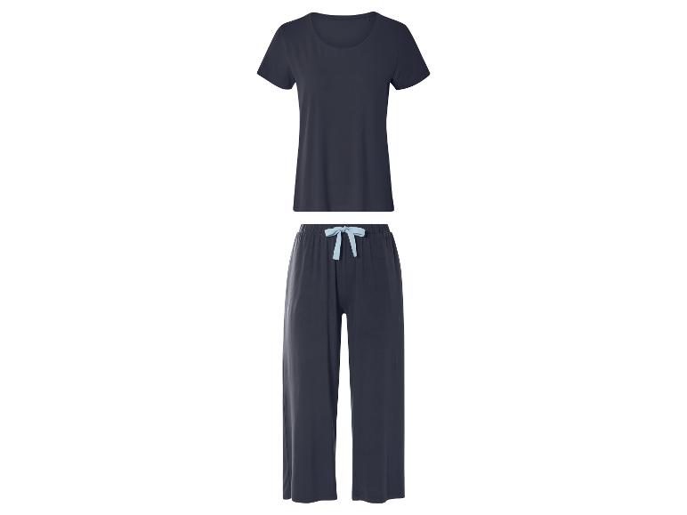 Jersey-Pyjama: Kurzarm-Shirt und weite Hose.
