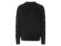 Schwarzer Pullover mit langen Ärmeln.