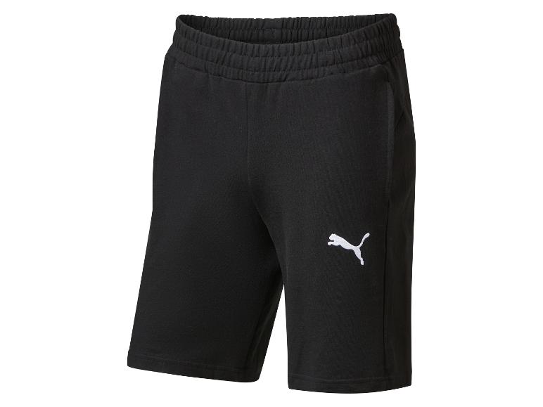 Schwarze Puma Shorts: lässiger Stil.