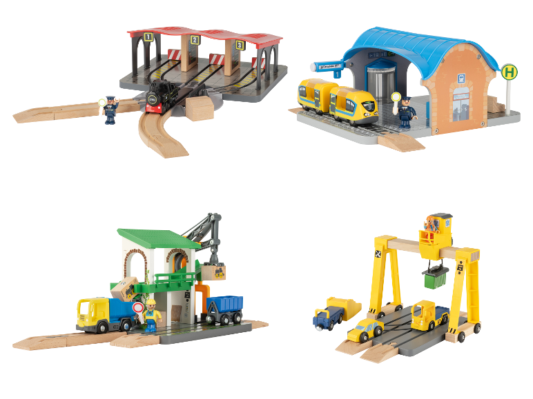 Holzeisenbahn-Set mit Bahnhof, Verladestation und Kran.