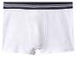 Weiße Herren-Boxershorts mit dunkelblauem und weiß gestreiftem Bund.