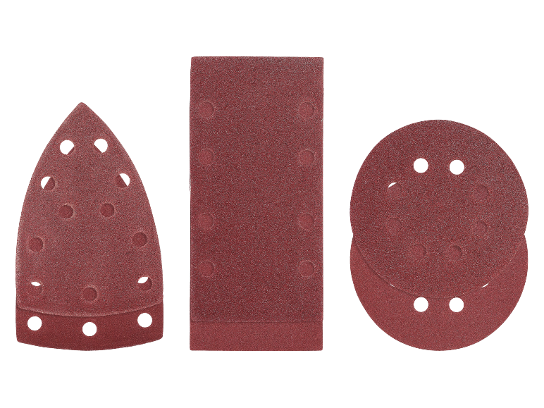 Sortiment roter Schleifpapierblätter in verschiedenen Formen: dreieckig, rechteckig und rund.