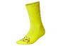 Neon-gelbe Socke mit schwarzem Design an der Spitze