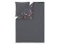 Graues Bettwäsche-Set mit Blumenmuster und Kissenbezug.