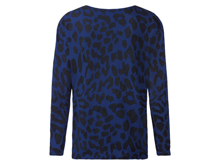 Blaues T-Shirt mit Leopardenmuster.
