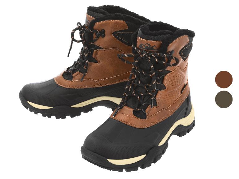 Ein Paar braun-schwarze Herren-Winterstiefel mit Fell und Schnürsenkeln.