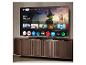 Fernseher mit Google TV-Startbildschirm, der den Film Wicked und verschiedene Apps zeigt.