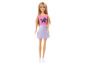 Eine Barbie-Puppe mit einem gestreiften Shirt und einem lila Rock.