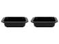 Zwei schwarze rechteckige Backformen auf weißem Hintergrund.
