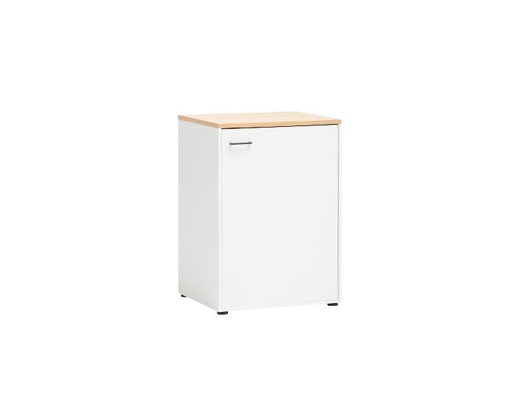 Weißer Schrank mit heller Holzplatte und Metallgriff