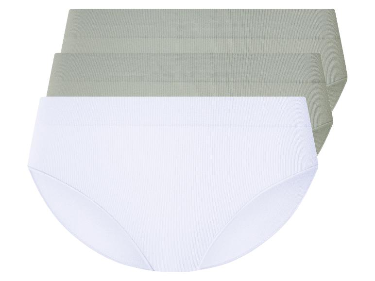 Drei Slips: ein weißer und zwei hellgrüne.