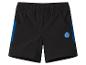Schwarze Kinder-Shorts mit blauen Seitenpaneelen und rundem Aufnäher