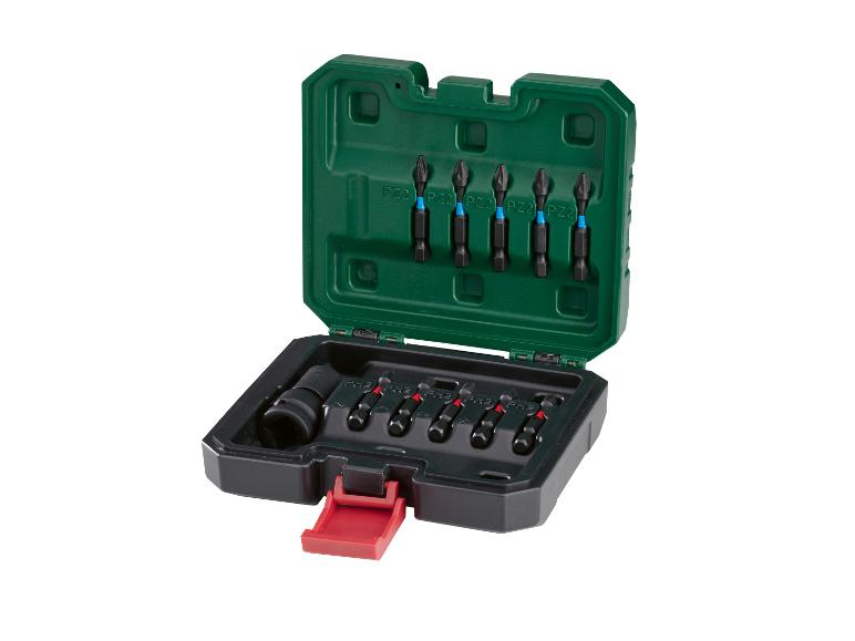 Grünes und schwarzes Schraubendreher-Bit-Set in offener Hülle auf weißem Hintergrund.