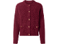 Texturierte bordeauxrote Strickjacke mit goldenen Knöpfen.