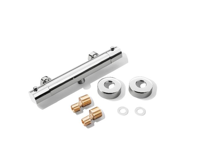 Duschthermostat mit Zubehörteilen.