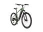 Grünes elektrisches Mountainbike mit Stollenreifen und Scheibenbremsen.