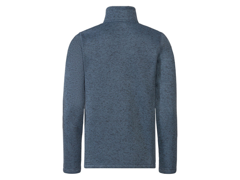 Ein blauer Fleece-Pullover mit langen Ärmeln