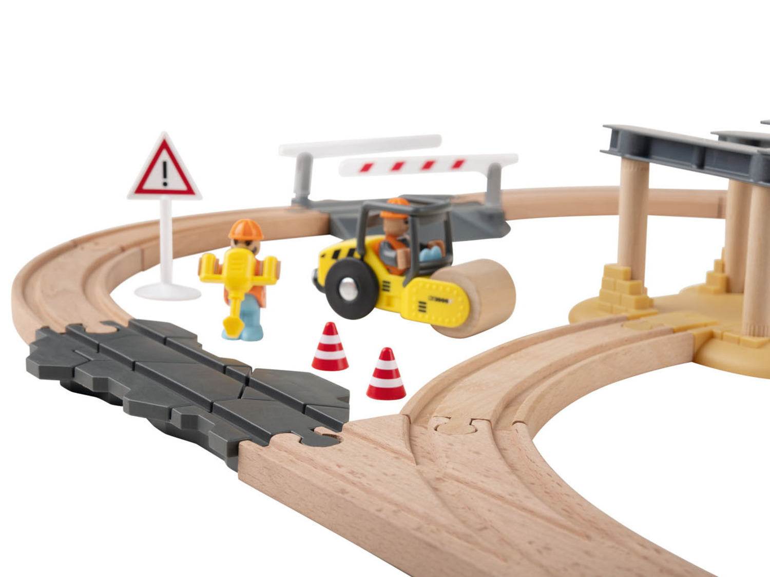 Playtive Holz-Eisenbahn-Set Baustelle, mit Buchenholz