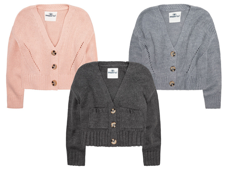 Drei Strickjacken mit Knöpfen von Pepperts!