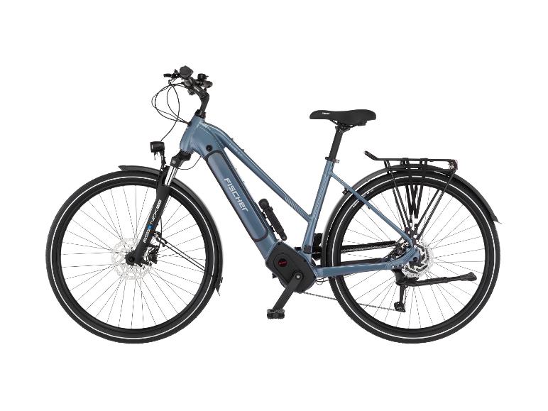 Graues Trekking-E-Bike mit Gepäckträger und Schutzblechen.