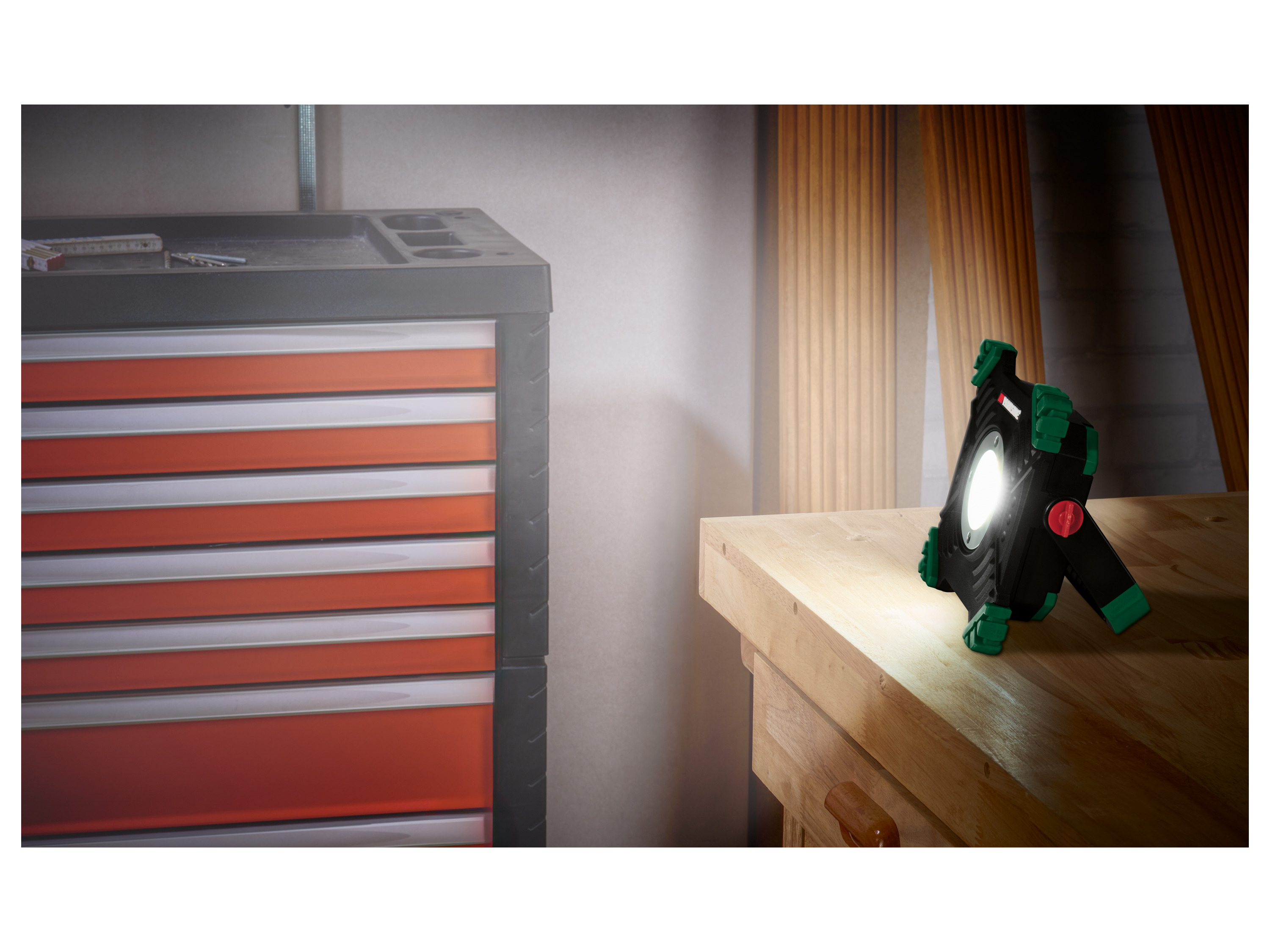 Thumbnail - PARKSIDE® Akku-Arbeitsstrahler »PAAL 6000 E1«