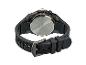 Schwarze Herrenuhr mit Silikonarmband, Rückansicht.