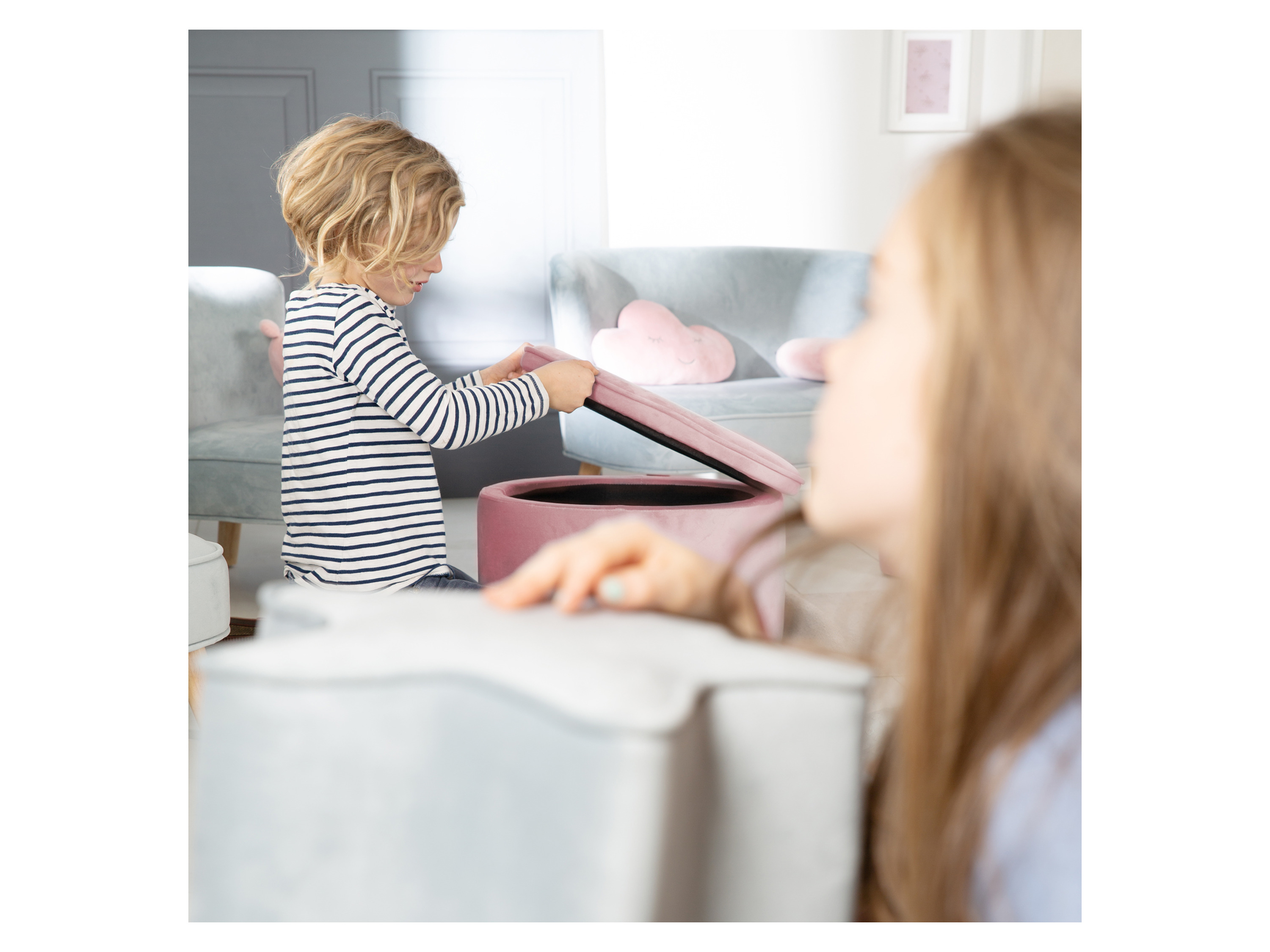 Thumbnail - roba Kinderhocker (oval mit Aufbewahrung, Mauve)