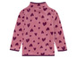 Ein rosafarbener Fleecepullover mit Herzchenmuster.