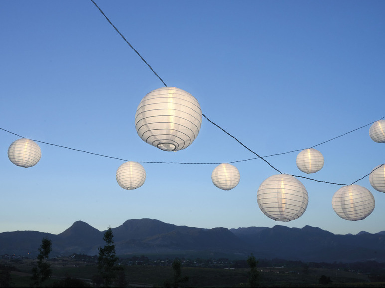 Gehe zu Vollbildansicht: LIVARNO home LED-Sommerlichterkette XXL, 2 W, 15 Lampions - Bild 6