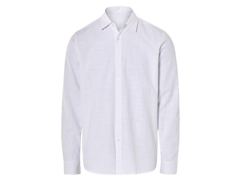 Weißes Leinenhemd mit langen Ärmeln.