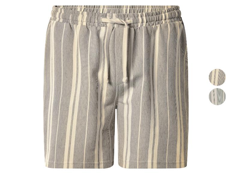 Gestreifte Herren-Shorts mit Kordelzug in der Taille, in zwei Farboptionen erhältlich.