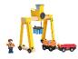 Holzspielzeugset mit Portalkran, Zug und Figur.