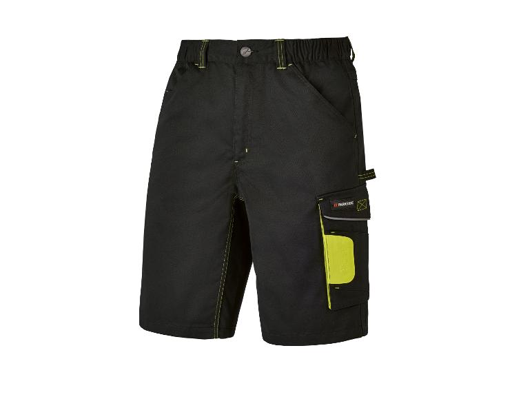Schwarze Parkside Arbeitsshorts mit Cargotaschen.
